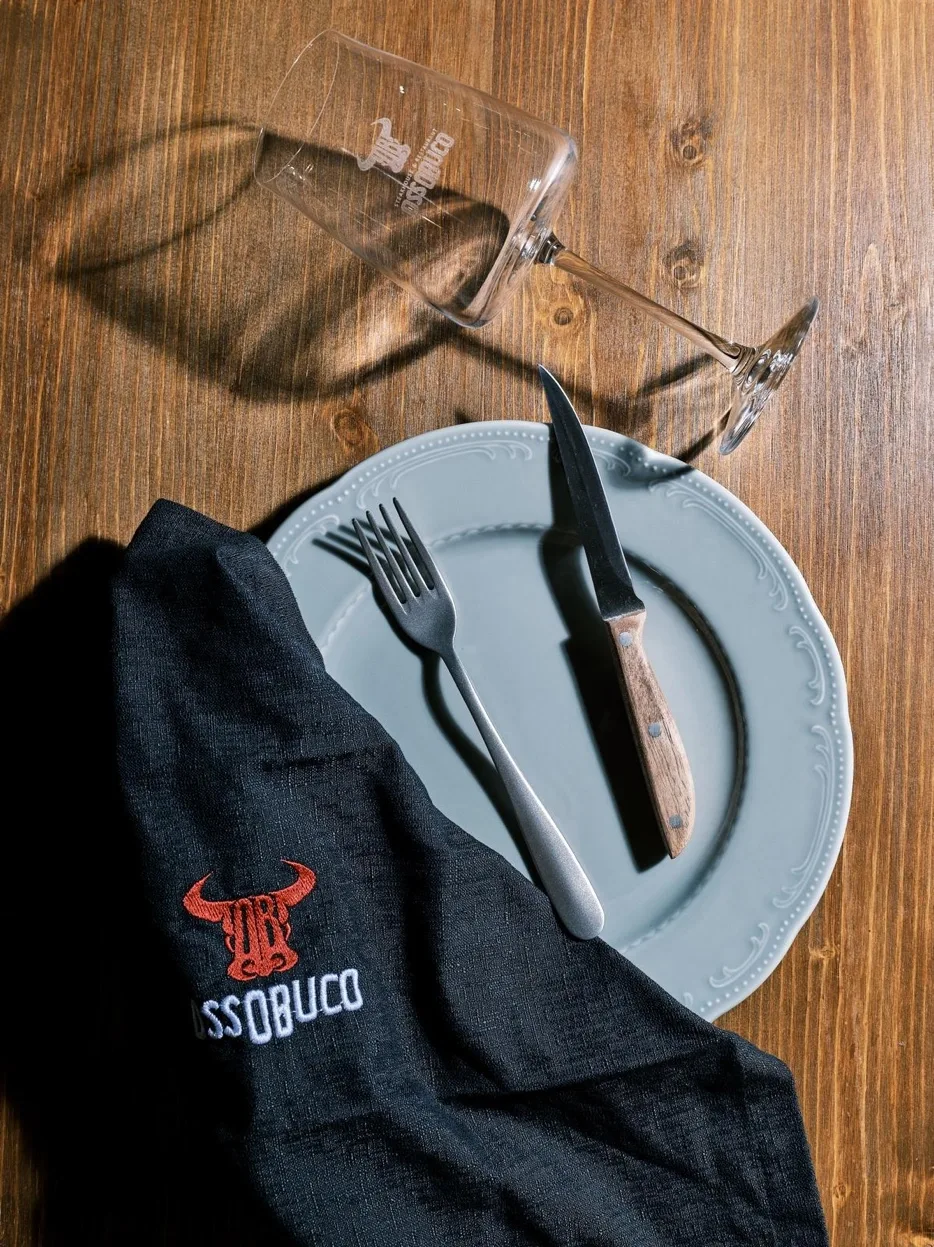 Mise en place curata nei dettagli